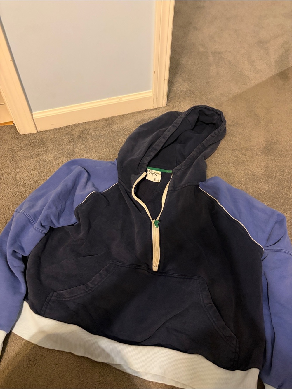 Aerie zip up